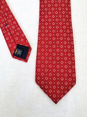 Eagle Shirtmakers Silk Tie Red Geometric Diamond Pattern Men's Necktie Tradition